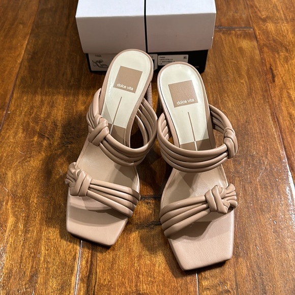 Dolce Vita Pama - Picture 2 of 7